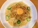 卵黄とオクラの納豆パスタ Natto pasta with egg yolk and okra（麺や鳥我）