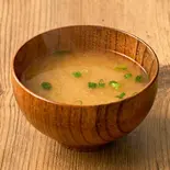 お味噌汁 Miso Soup（旨味！牛飯カオマンガイ KHAO MAN GOOD 糀谷）