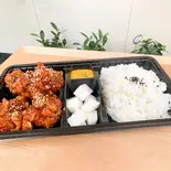 ヤンニョムチキンお弁当（COCO CHICKEN 高田馬場）