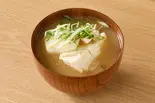 豆腐の味噌汁 Tofu Miso Soup（【十八穀米＆美食美人】どんぶりde健康ごはん 住吉店）