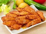 【人気No.2】【約300g】レッドチリ手羽唐揚げ（絶品手羽と唐揚げ！ 旨手羽家 心斎橋店）