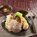 麺500g！！魚介豚骨の極太つけ麺【チャーシュー5枚・味玉】（魚介と豚骨のWスープが決め手！ つけ麺 総本山 無双 博多店）