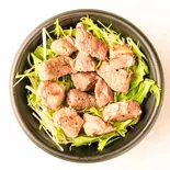 プライムビーフサイコロステーキ丼（Venuto cafe）