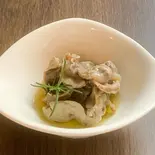 砂ズリのコンフィ（焼肉ビストロギューマ）