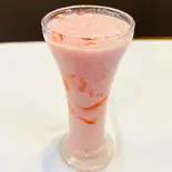 ストロベリーラッシー / Strawberry Lassi（シバサクティー 西船橋店）