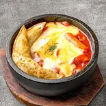 チーズトッポキ&焼き餃子 치즈떡볶이&야끼교자(ネネチキン1号店)