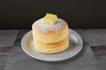 濃厚バタースフレパンケーキ(2個付き) Butter Souffle Pancake(至福の贅沢「恋するクレープ」 亀有店)