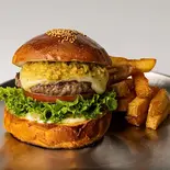 ハラペーニョペッパージャックチーズバーガー（BLACK ROCKS BURGER SHIBUYA）