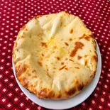 チーズナン/Cheese Nan（エベレストキッチン 川崎榎町店）