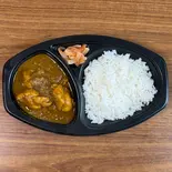 焙煎コリアンダーのチキンカレー（Kitchen TOKYO BUS）