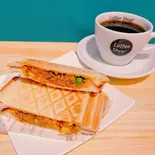 メキシカンタコス風ホットサンド＆ドリンクセット（Coffee Shop伏見店）