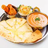 ハニーチーズナンセット(Honey cheese naan set )（ゴクルインドレストラン福大前Gokul Indianrestaurant）