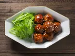 鶏つくねの甘辛炒め（【国産鶏使用】 姫路やきとり-鳥笑-）