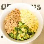 【Coke製品セット】三色丼（KitchenBarぐりむ）