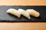 塩にぎり三種（立喰い寿司＆BAR鮨處八千代 四ツ谷店）