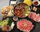 金の目火鍋 希少きのこ盛付(2人前)（ラムしゃぶ金の目 六本木店）