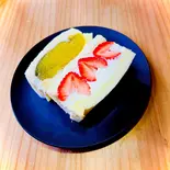旬のいちごサンド&熟成焼き芋サンド(Morning Fellow神楽坂)