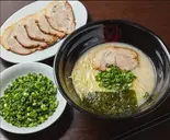 白博多チャーシューメン White Hakata Roast Pork Fillet Ramen（博多ラーメン長浜や 中村橋店）