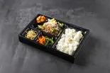 牛三種 香味焼き弁当(特製塩だれ)(新鮮とんちゃんセンター かわしょう)