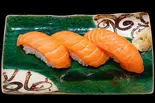 サーモン三貫（おたる亭 出前寿司）
