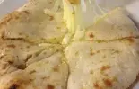 チーズナン / Cheese Nan（ASIAN RESTAURANT ＆ BAR MOUNTAIN）