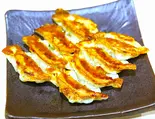 【当店自慢】焼き餃子/にんにくあり(8個入り)（餃子工房 ちびすけ 東心斎橋店）