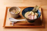 魚介薫る 貝ダシ汐 鰹昆布水つけそば(しお)（おダシと銀しゃり 中華そば二兎）