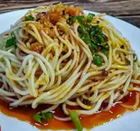酸辣米線(お米の麺)(中華料理 姉妹)