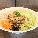 豚肉焼き混ぜ麺 【ブン・テイ・ヌオン】Bun thit nuong（NIEU QUANレストラン）
