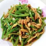 チンジャオロース(青椒肉絲)(中華市場 悟空)