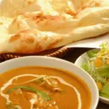 カレーナンセット(サラダ付き)Curry Nan Set with Salad（ネパール・インド料理 スンガバ）