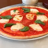 Margherita Pizza / マルゲリータ(THE base ASAKAYAMA CAFE DINING)