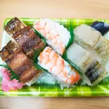 箱寿司詰め合わせ（丸徳寿司 桃谷店）