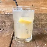自家製ジンジャーエール Homemade Ginger ale（BONDICAFE NAKAMEGURO(ボンダイカフェ ナカメグロ)）