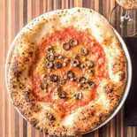 シチリアーナ Siciliana（【本格窯焼ナポリPIZZA】大衆イタリアン酒場 ミンバル 幡ヶ谷 MINNA NO BAR Hatagaya）