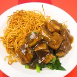 柔らか牛バラ肉あんかけ焼きそば(中国料理 菜香園)