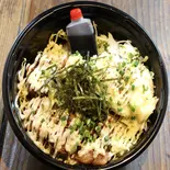 まかない人気NO.1の炭火とりマヨ丼(とりのすけ 日吉本町浜銀通り店)