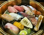 おまかせ握り　13貫（おもてなし進）