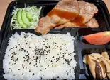 生姜焼き弁当（ぱくぱく）