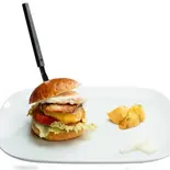 チーズバーガー ポテト付（BaliCAFE42）