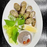 ベトナム風ソーセージ揚げ Doi Sun Chien（ベトナム料理ハイイエンフード）