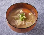 特製豚汁(うなぎ やよい 京急鶴見店)
