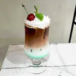 ミント・カフェ（Art Cafe POLYPUS）