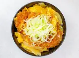 特選ねぎ盛りチキンカツ丼（出汁一番！かつ丼工房 麒麟 大通店）