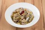 ボンゴレビアンコ・パスタ（"生パスタ専門店"東京チキンボーイ新宿十二社通り店 (ワイガヤ新宿十二社通り店)）