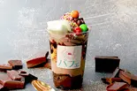 ざくざく杏仁チョコパフェ《ALMOND JELLY》（21時からパフェ吉祥寺本町4丁目店）