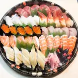 中にぎり5人前パーティー（マルヨ寿司 粉浜店）