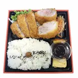 ミックスカツ弁当（【カツが自慢のお弁当】愛はカツ❣）