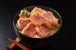 シンタマビフかつ丼（牛かつ黒べこ 里中町3丁目）