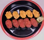 うに・いくら(各5カン)（寿司百花川崎鶴見店）